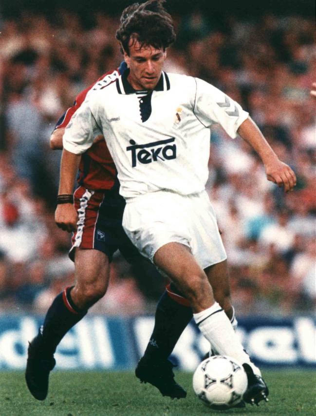 🌟 ALFONSO PÉREZ

El mago de las botas blancas estará presente el domingo en el Nuevo Mirador.🔥

⚽ Qué bonitos, qué bonitos, son los goles de Alfonsito.

🎟 bit.ly/vsMadridVetera…

#UnPartidoDeLeyendas