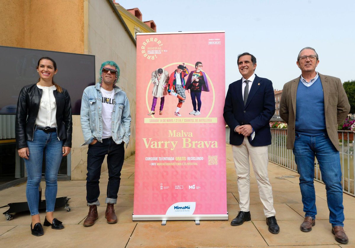 AytoMurcia's tweet photo. 🎶♻️ @varrybrava  y @malvamusicofi  protagonizarán el ‘Concierto de las erres’ organizado con motivo del Día Mundial del Reciclaje.
ℹ️Infórmate de todo aquí: https://t.co/GhyOMpTPDb
🗞️https://t.co/8TuxA1pchm https://t.co/GlYHA1Yx8x