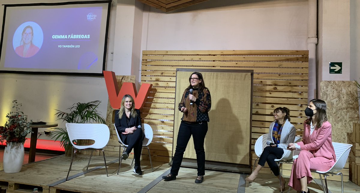 adrianafreitas's tweet photo. Now #Startup pitch
Yo tambien Leo - Gemma Fàbregas, 
@yotbleoApp
📖 So that all children learn to read #DownSyndrome #autismo
@InstForFutures w/ support of
@ibercaja @22networkbcn @gencat at @Valkiriahub
#womenintech #ValkiriaINTECH  #startups #sectorempresarial. https://t.co/zgdjY5oz5P