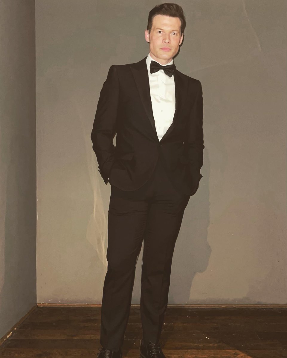 with <a href="/christinashand/">Christina Shand</a> , <a href="/nataliakbrown/">Natalia 🌈</a> , these beauties