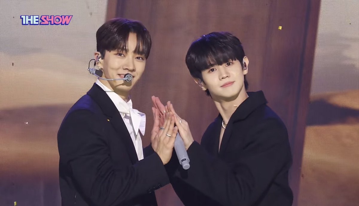 httpgttk's tweet photo. I LOVE THEM SO MUCH #DAYDREAM1STWIN #HIGHLIGHT2NDWIN https://t.co/Kmgm2krM68