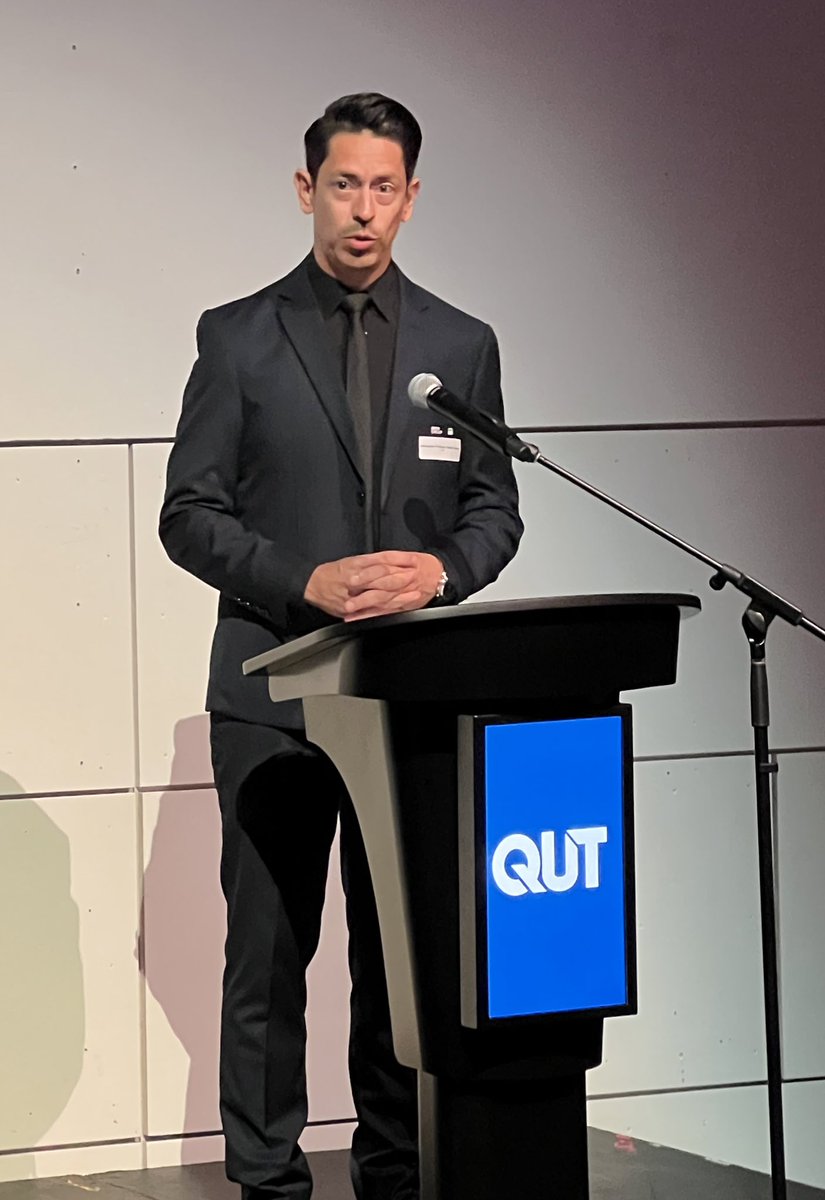 Rowena Barrett tweet media