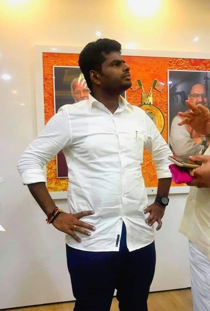 MRagavakrishna's tweet photo. #முடிந்தால்_கைது_செய்
#Im_Waiting
திமுக அரசிற்கு பாஜக மாநில தலைவர் சவால்.....
@annamalai_k @bjp4ramnad @BJP4TamilNadu https://t.co/CVX27qTLry