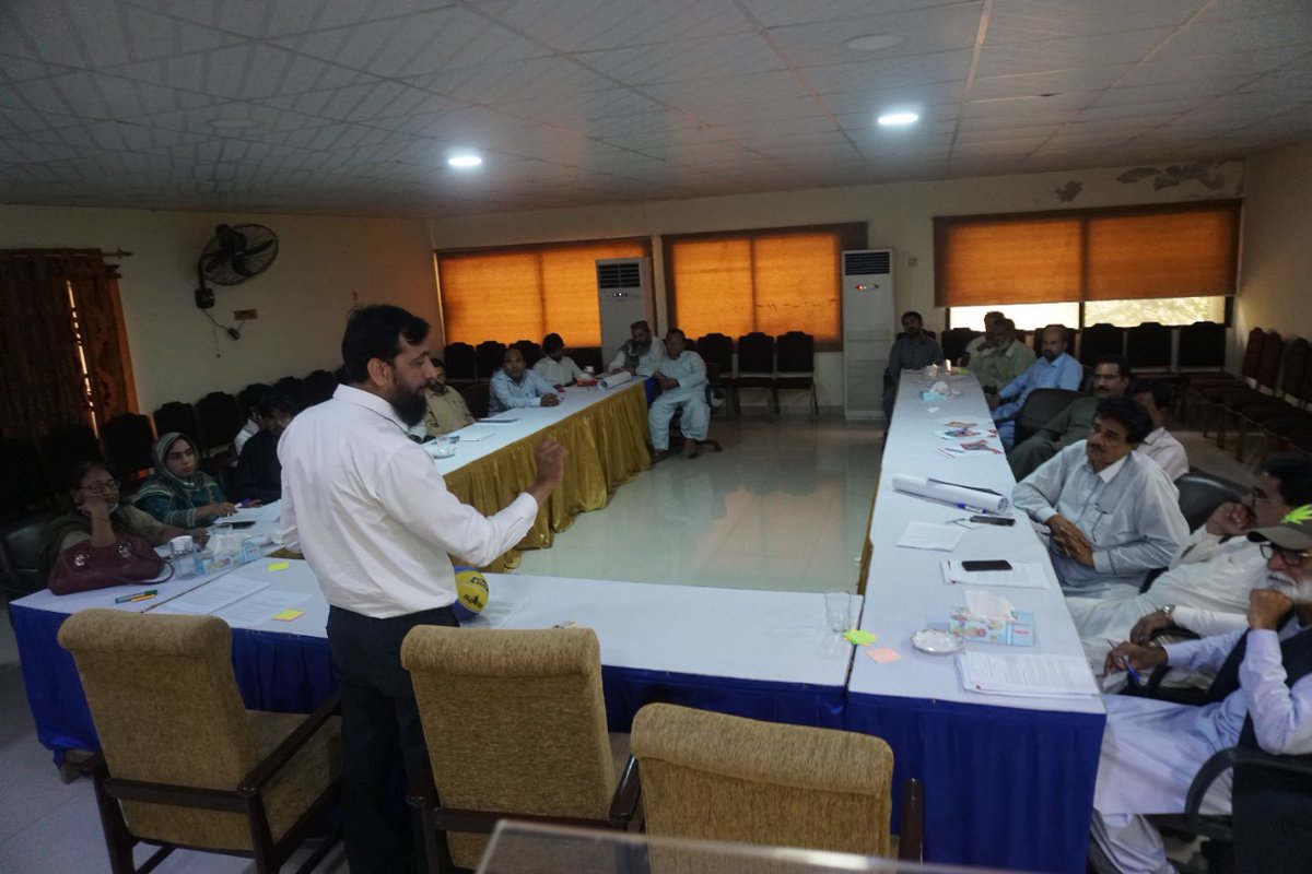 TAFFoundation1's tweet photo. Team TAFF was recently invited by the Social Welfare Department, Govt. of Sindh to conduct a One Day Professional Development Workshop for their staff members &amp; officers. The workshop revolved around the concepts of Change Management &amp; Emotional Intelligence.

 #TAFF #GovtofSindh https://t.co/BmEX6brQgw