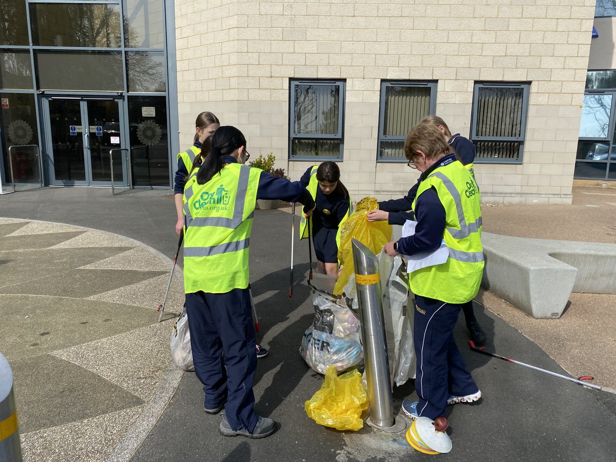 Oxford High School tweet media