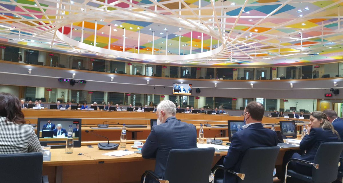 Erste Ratssitzung in Brüssel heute. Die europäische Solidarität angesichts des Ukraine-Kriegs ist überwältigend. Wir beraten über Gesundheitsversorgung von Geflüchteten und die Evakuierung von Patient:innen aus zerbombten Spitälern. Österreich wird hier seinen Beitrag leisten.