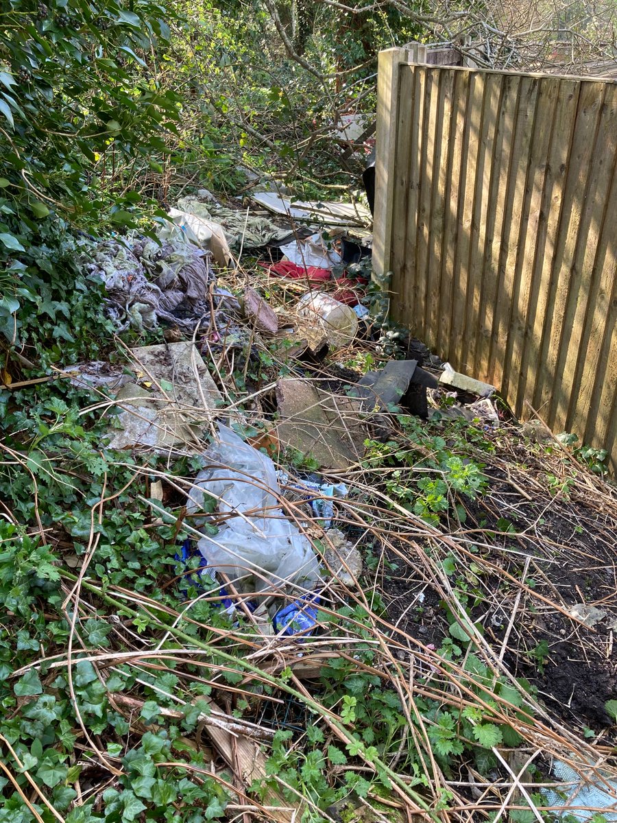 NorthWales_CP's tweet photo. Today, #CommunityPayback are clearing litter and fly-tipped material from a childrens play area behind Lancaster Terrace in Cefn Mawr, Wrexham. The work forms part of our #SpringCleanWeek https://t.co/74CKWasXMD