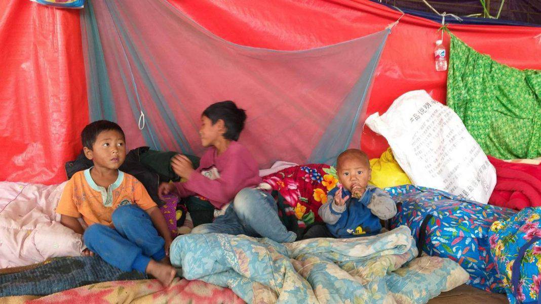 Nearly a thousand people are in need of food after fighting in Muse District in northern Shan State forced them to flee their villages at short notice. #2022Mar29Coup #WhatsHappeningInMyanmar #WarCrimesOfJunta