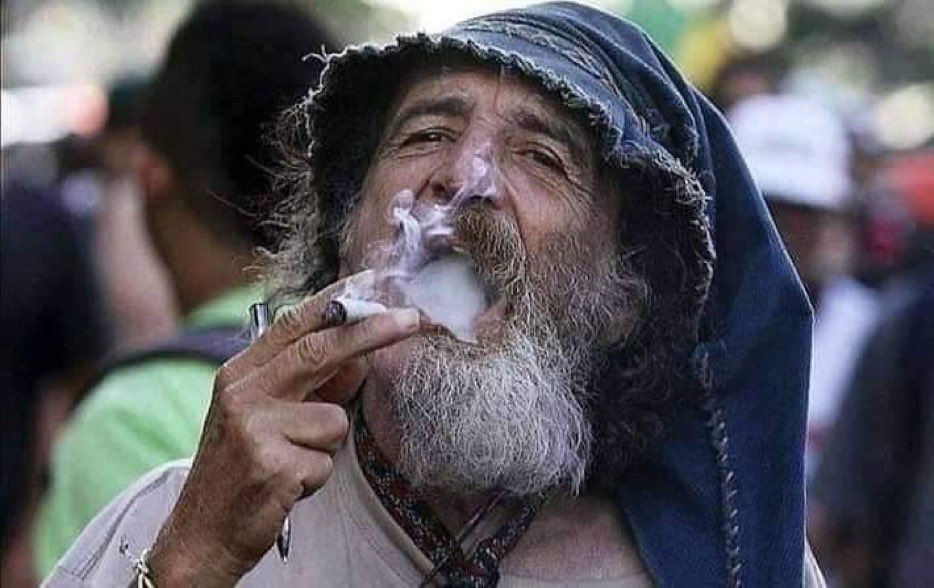 Guleid__Mo's tweet photo. Doqon Inaad Iska ahaato ayaa kaaga Khayr Roon Inaad hogaan u Noqoto Munaafaqnimo." https://t.co/CvmA89rOsl
