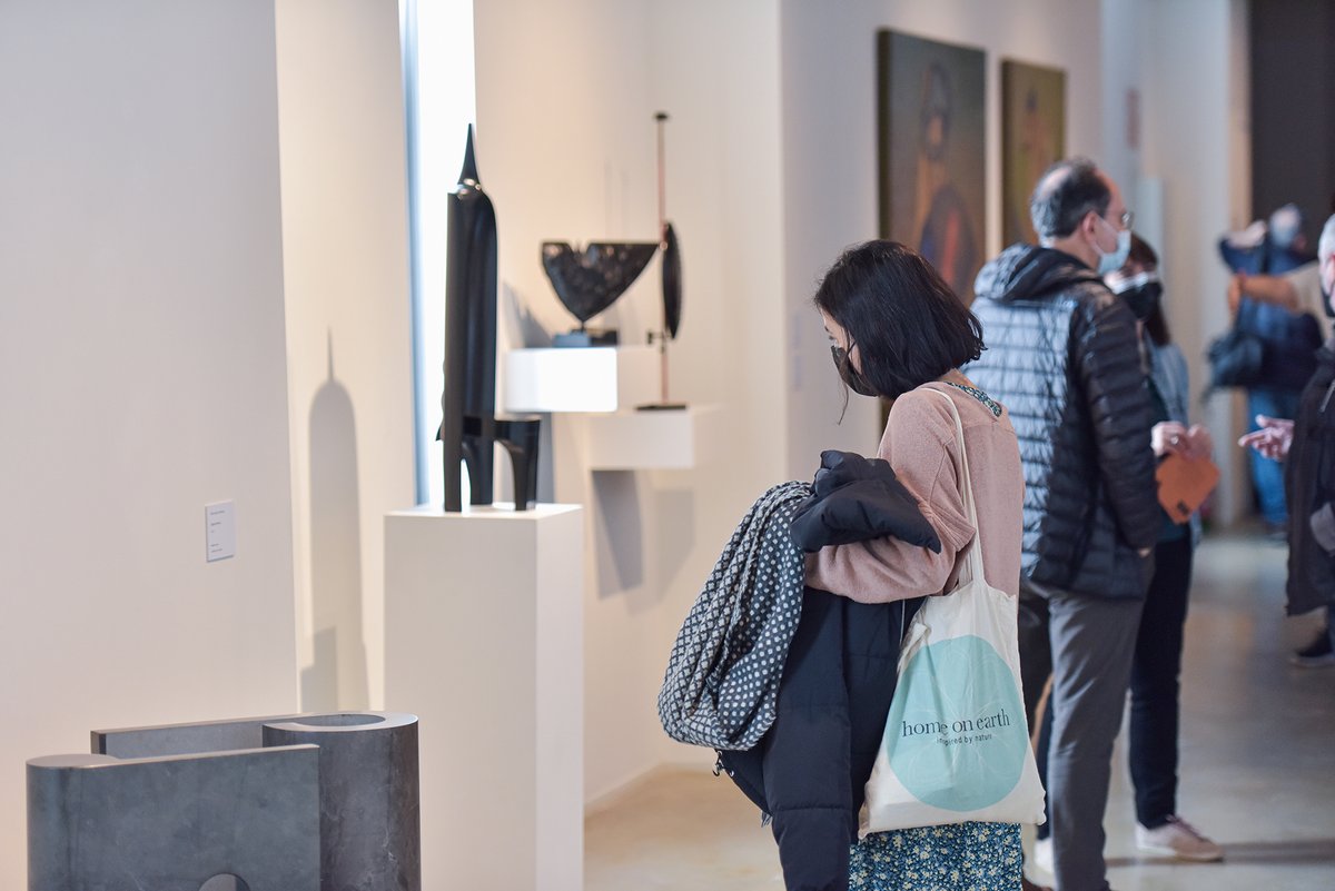 vilacasas's tweet photo. 💥#ActivitatsFVC!💥 Visites amb els artistes i comissaris, taules rodones, tallers familiars, visites guiades, conferències, presentacions de llibres... Tot això i més als 4 museus de #Barcelona, #Palafrugell i #TorroelladeMontgrí.
➕info i inscripcions:🔗https://t.co/YCMr33eMfQ https://t.co/cxEbsuvXnD