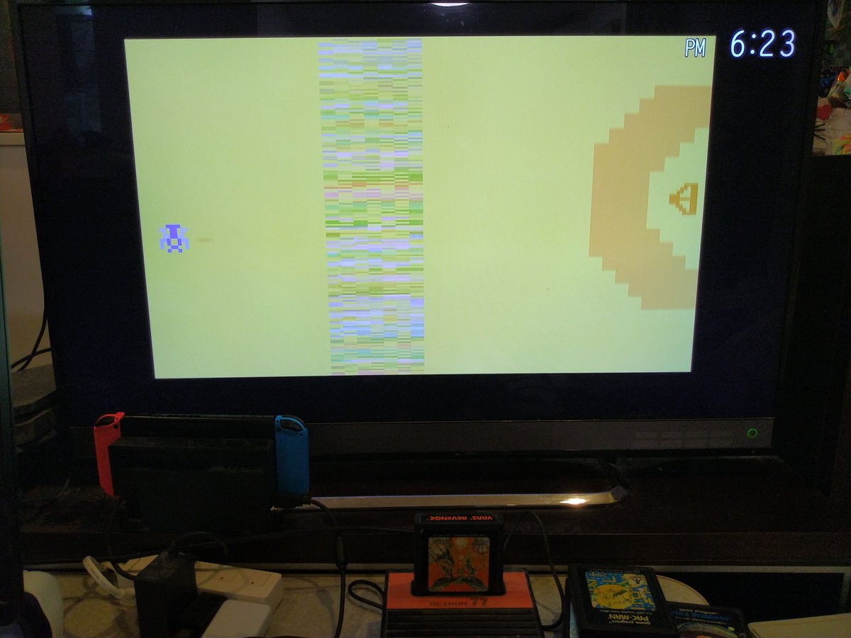 KushikatsuKushi's tweet photo. Yes! Easter egg "HSWWSH"😆
Atari 2600 Yars' Revenge.
#RetroGaming #retrogames #atari2600 #retron77 https://t.co/yWlcflFjIO
