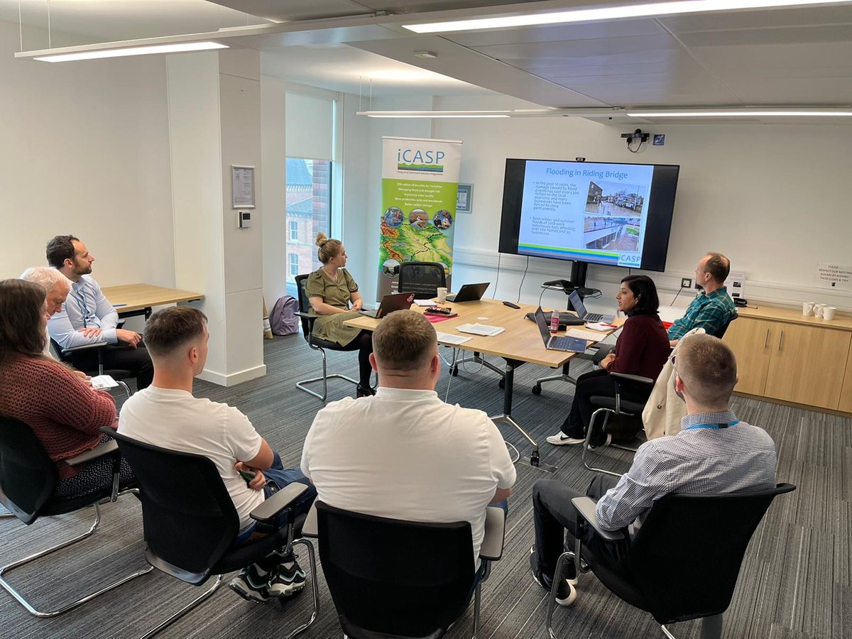 The Leeds City Council team enjoyed our first face- to-face #flood incident engagement exercise this week. It's part of our Communicating Flood Risk project exercise to help improve communications during #flood events. We're taking group bookings now until Summer 2022.
