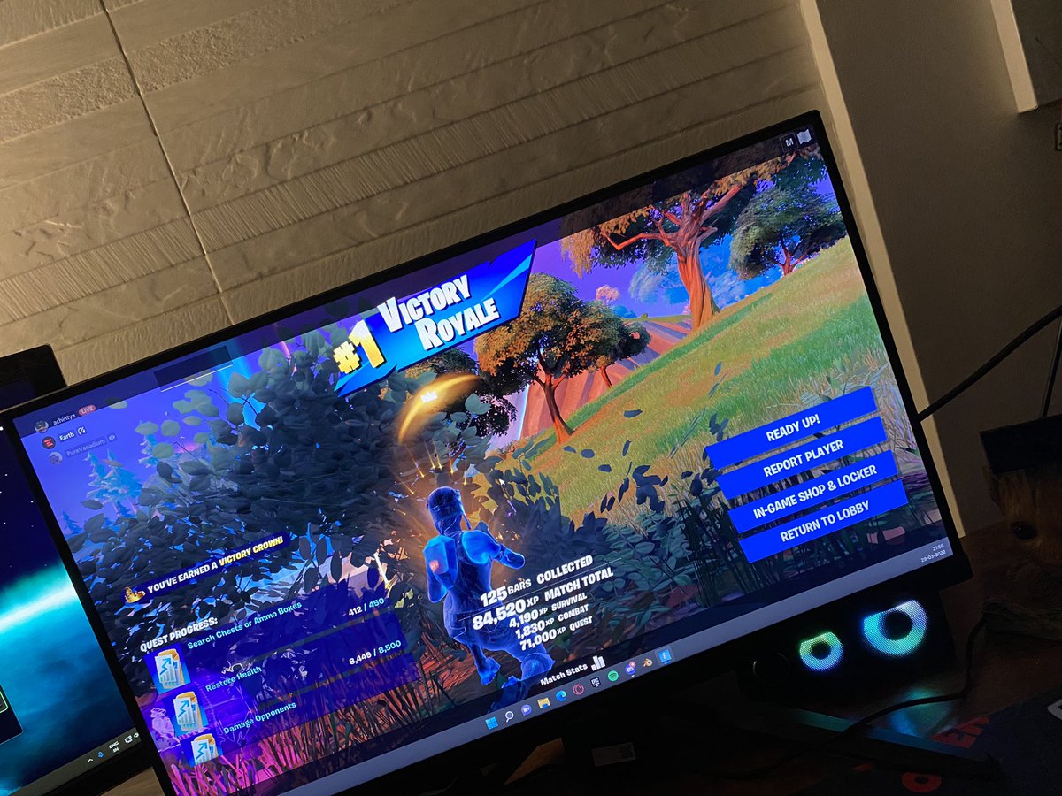 __achintyaa__'s tweet photo. Also first solo win of this season, feels kinda good @DashingS29 

@FortniteGame #gg https://t.co/hjALEw5aWH