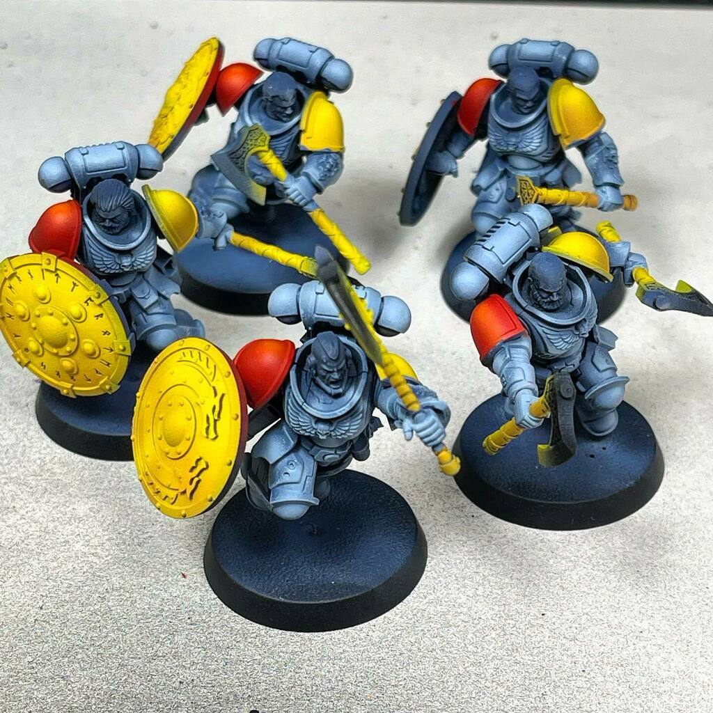 FauxHammerBlog's tweet photo. Working on some Good-Boys
#Warhammer #WarhammerCommunity #PaintingWarhammer #SpaceWolves #40k #AssaultMarines #Primaris #TheCustomBit https://t.co/xey8BHg5iV