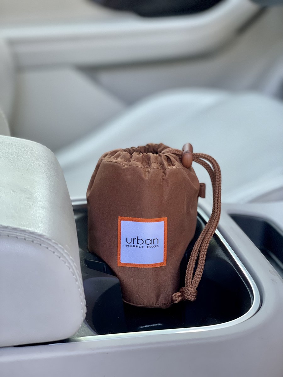 UrbanMarketBags's tweet photo. Urban goes from your car’s cupholder to the grocery store to the kitchen and back to the cupholder, ready for the next shopping trip. Never be without your bags again.
#everythingbag
Grab a set now!
https://t.co/uKTL8kUXOu https://t.co/yy9rkmN50L
