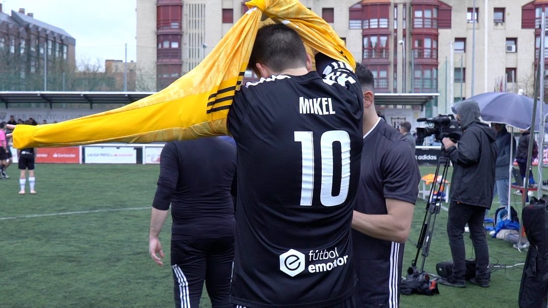 Lo he subido a insta, pero es tan bonito que os dejo esta maravillosa historia por aquí.