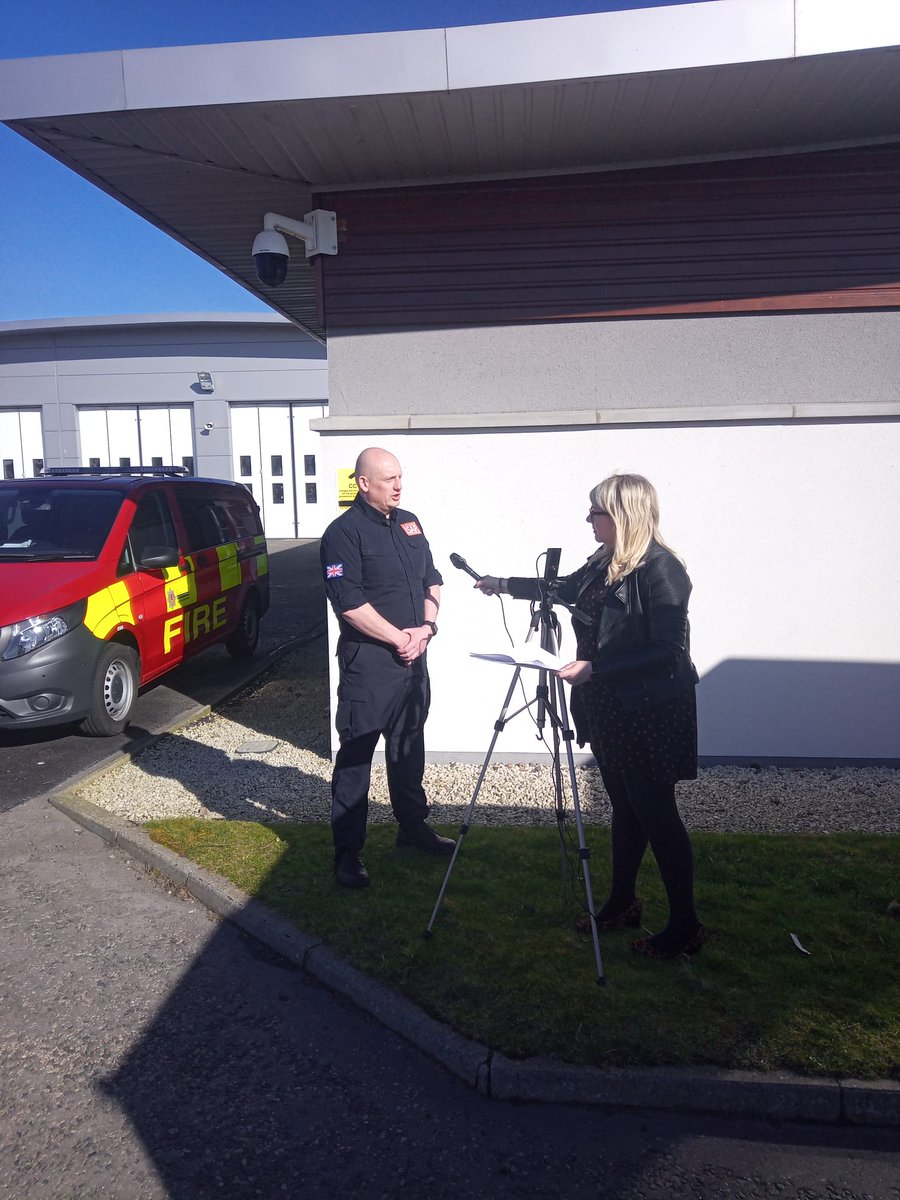 fire_scotISAR's tweet photo. Team members have taken part in a Media Masterclass with Mary Murtagh Media at North Anderson Drive Fire Station @SfrsAber A brilliant days training which has helped prepare our personnel for interviews post deployment. @UK_ISAR_TEAM #learning #media #interviews https://t.co/VSKtepMDbB
