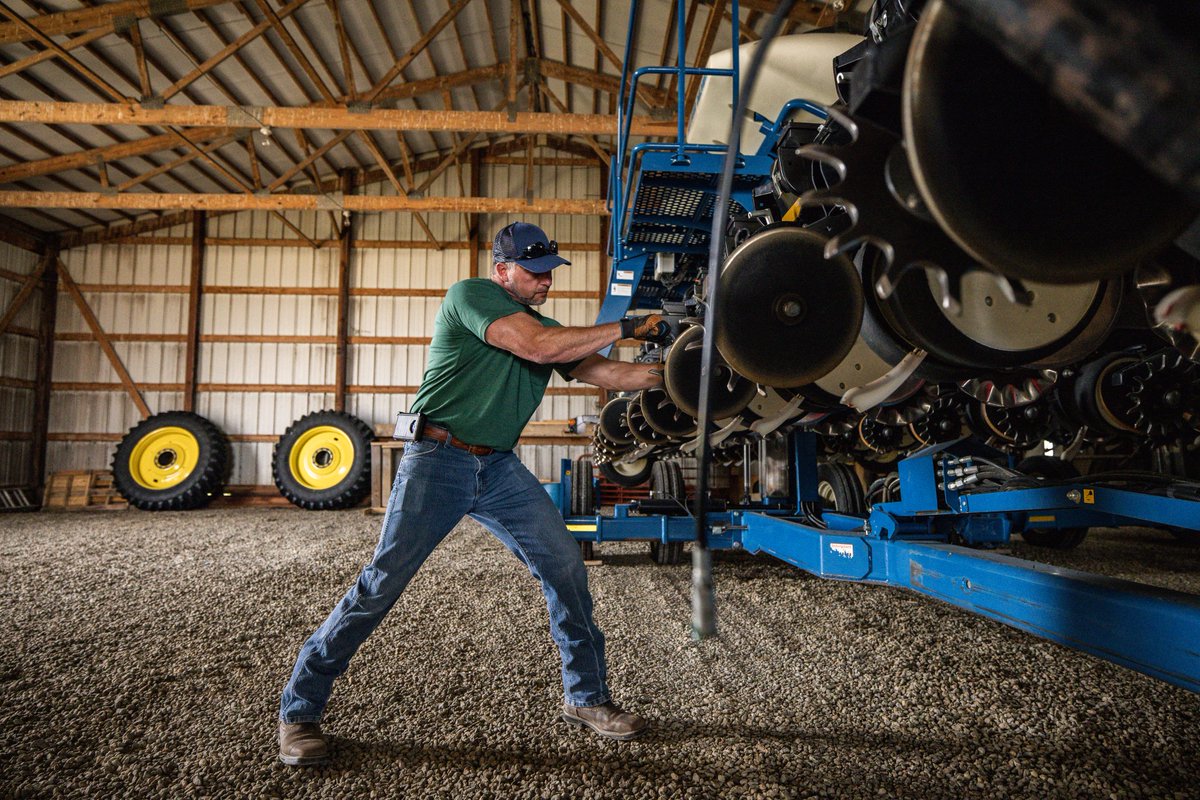 #Plant2022 is getting closer. Do you know the early planting and final plant dates for your area? bit.ly/FarmCredit-Cro… #resources