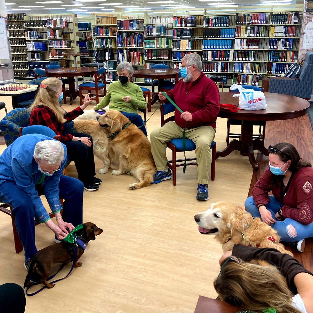 EHCLibraries's tweet photo. We hope you will be able to join us this Friday, April 1st for another Furry Friday in the #KellyLibrary! From 11AM to 1PM come spend time with this adorable group of doggos! You are guaranteed to leave the Library with a big smile on your face! https://t.co/zLGZRkidzX
