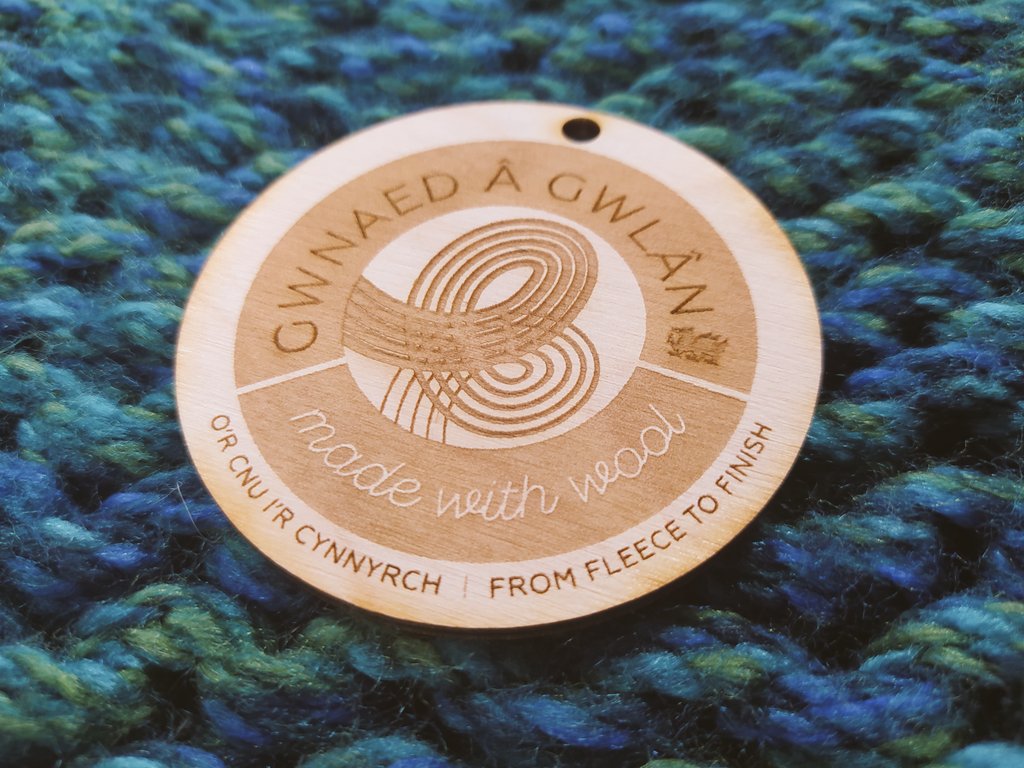 concreted0g's tweet photo. Setting up to run a @GwlanMM #MadeWithWool workshop this evening in the #Ffiws #Makerspace #Porthmadog https://t.co/67ZeSKYzAo