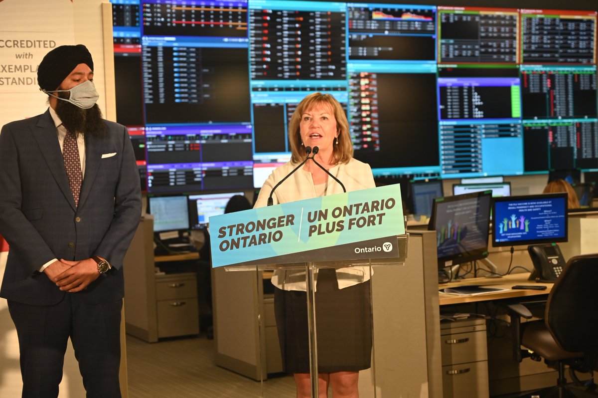 HRHealth_'s tweet photo. We hosted @celliottability, Deputy Premier &amp; Minister of Health, @JillDunlop1, Minister of Colleges &amp; Universities, &amp; @PrabSarkaria, President of the Treasury Board to announce Ontario’s Plan to Stay Open. https://t.co/rrr0uK1xJw