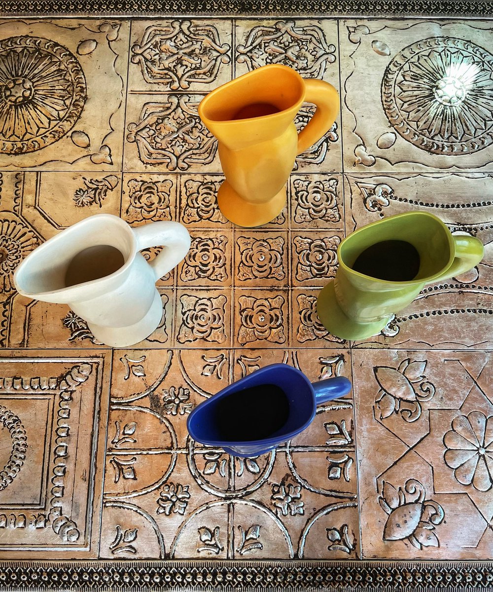 lesleybfay1's tweet image. Provecho Pitcher is a piece of art &amp;amp; very functional pitcher for serving drinks, whether water or margaritas, it is a delightful beautiful piece of pottery.
#design  #designstore #dinnerware #tabledecor #tablescapes #ceramic #clay #pottery #potterydesign #pitcher #art #handmade