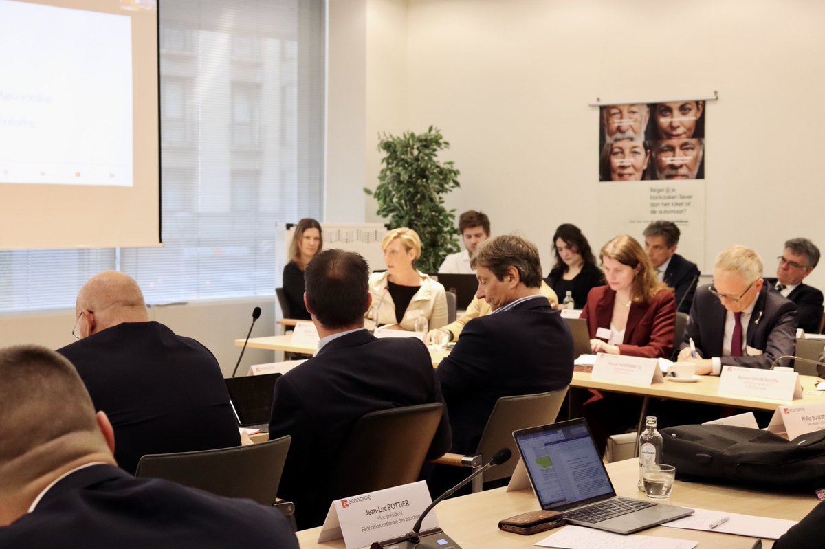 DavidClarinval's tweet photo. 🌾🇺🇦 De oorlog in Oekraïne zal gevolgen hebben voor de #prijzen van de Belgische voedselproducten. Deze ochtend werd een #Taskforce gelanceerd met 40 vertegenwoordigers van federaties uit de #Agrovoeding om te anticiperen op deze gevolgen en de nodige beslissingen te nemen.#BEGov https://t.co/W1JarcMMhg