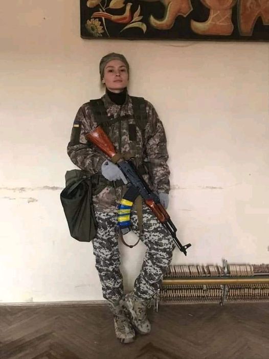 Georgian woman, Nino Tomaradze, fighting for Ukraine.