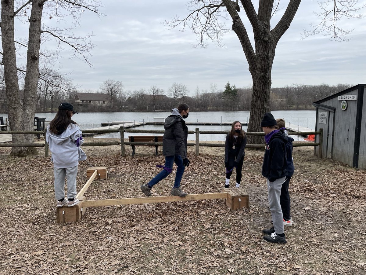 HB 7-8 trying to stay safe from zombies #teamwork #communicate #d25itspersonal