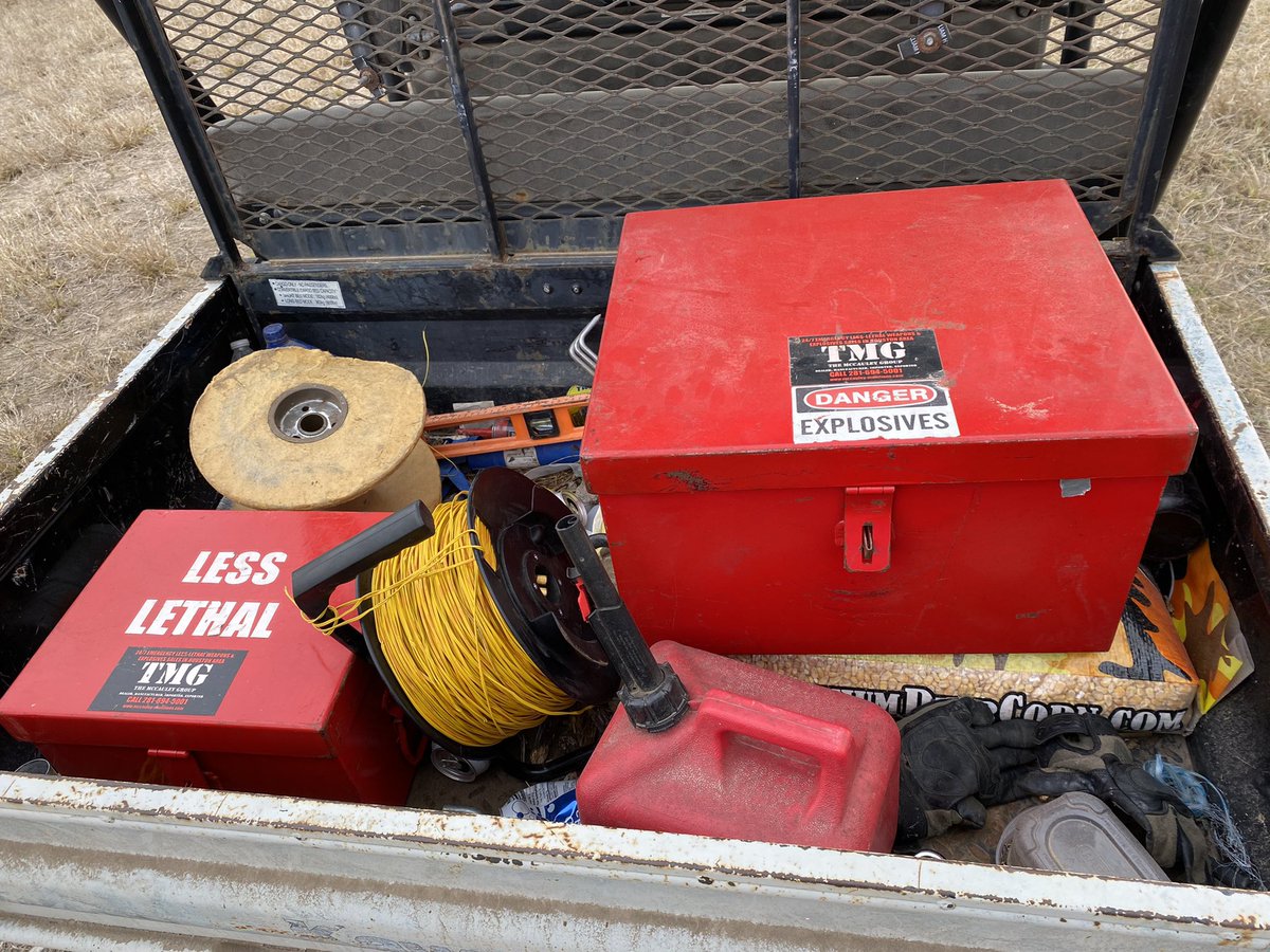 OrdnanceLab's tweet photo. Another day on the range here at #OrdnanceLab.
#Explosives #HighExplosives #Detcord #Blasting https://t.co/EoPzFjujyr