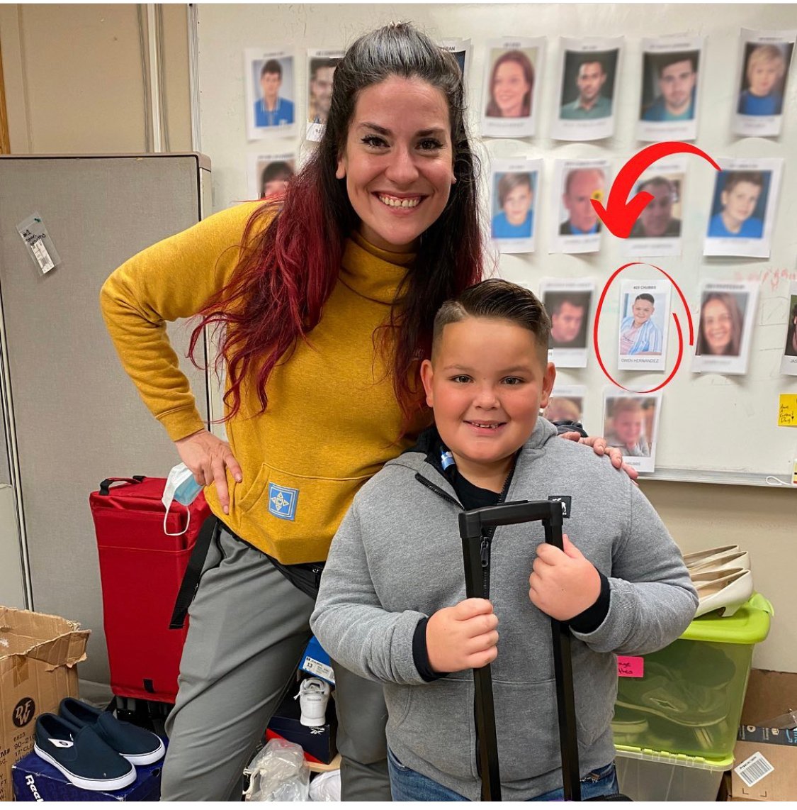 BenzModels's tweet image. Loving this shot of Owen at a fitting for his first feature film! Way to go Owen! 🎉👏 #teambenz #benztalent