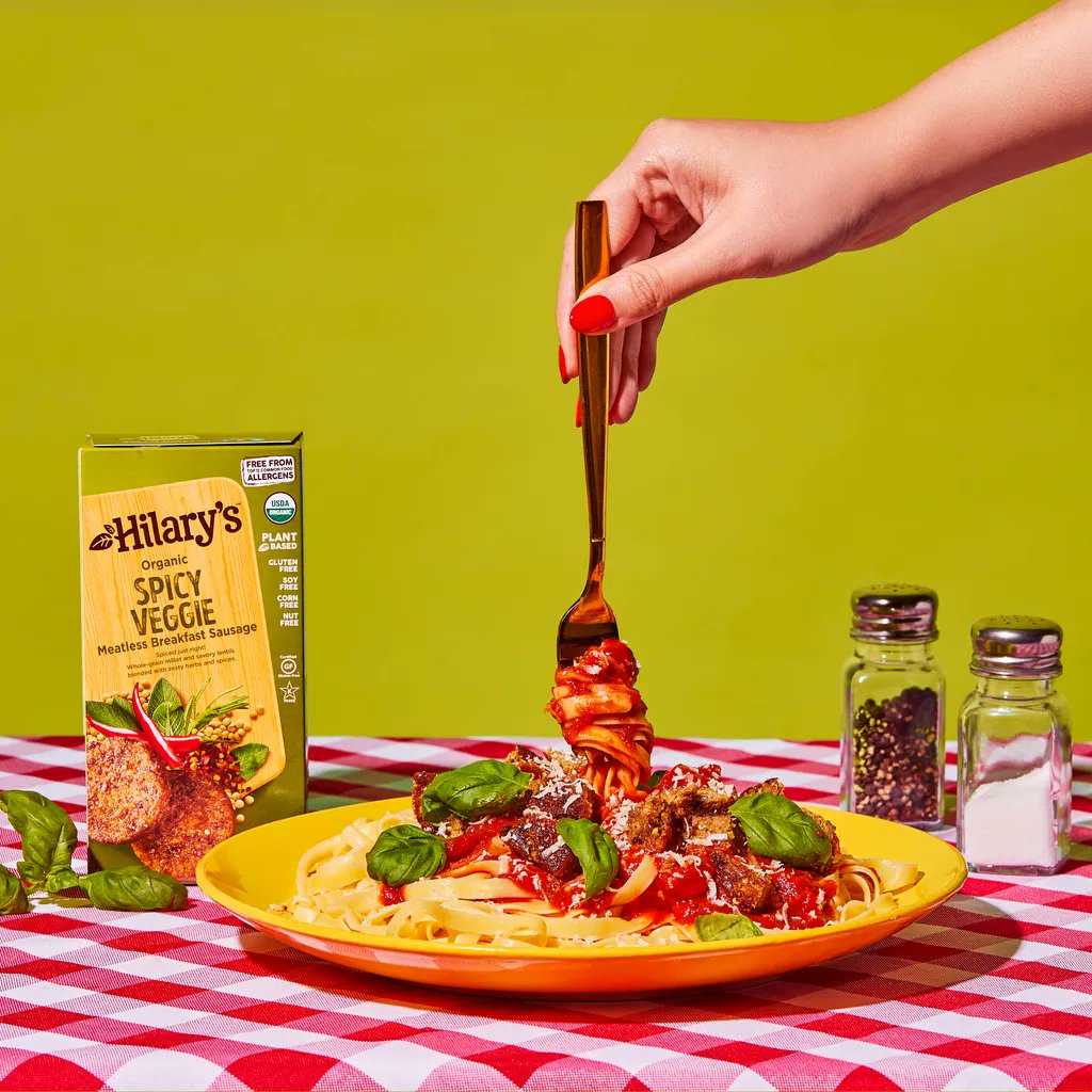 Explore all the pasta-bilities with this delish plateful of Vegan Bolognese Pasta! 🍝 buff.ly/3uXIQsO  #bolognesepasta #veganpasta #veganrecipes