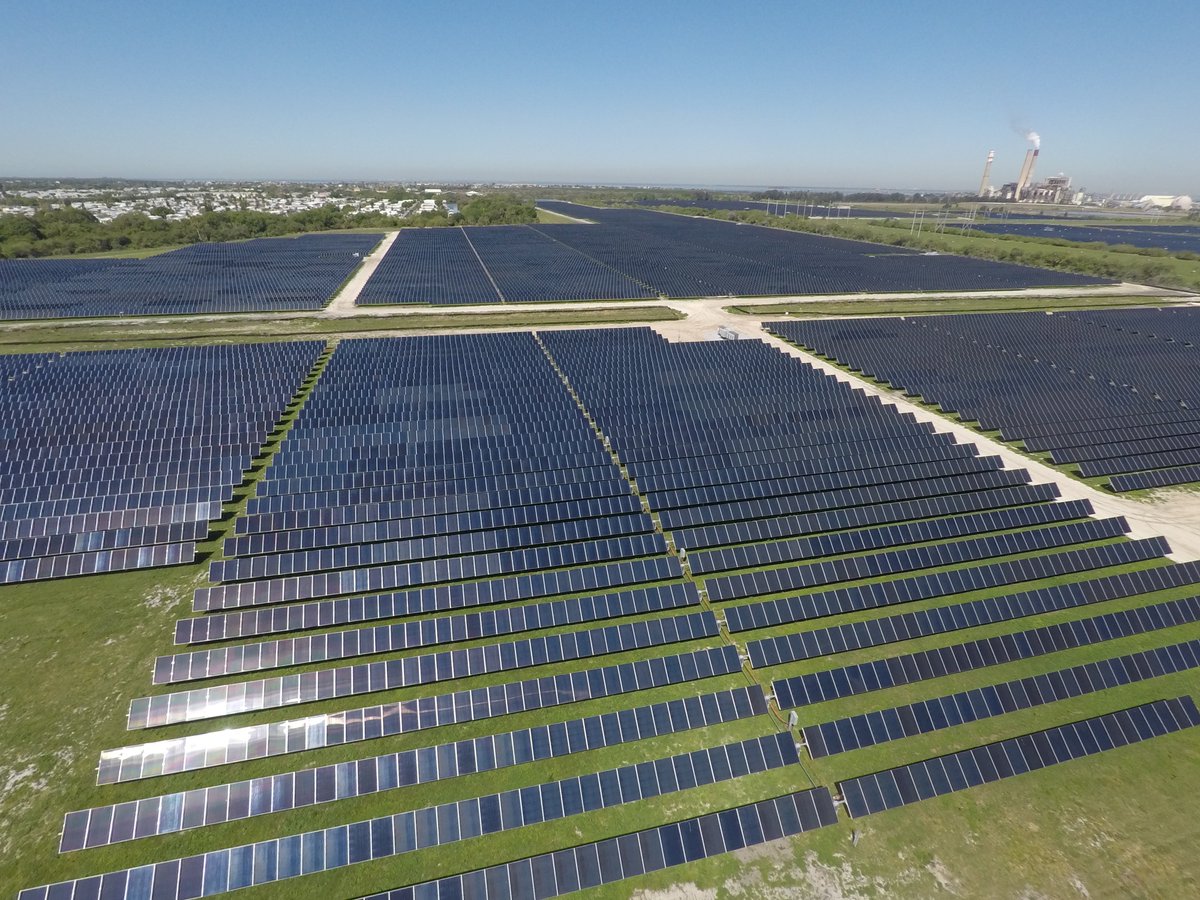 IntriEnergyInc's tweet photo. Solar power is the future of sustainable energy.

Find out how you can become part of this $180 billion industry that continues to grow by becoming an equity shareholder in the company that is Changing the Solar Equation. 

Time is running out: https://t.co/JMmCXz8lor https://t.co/V5zpBceTLQ