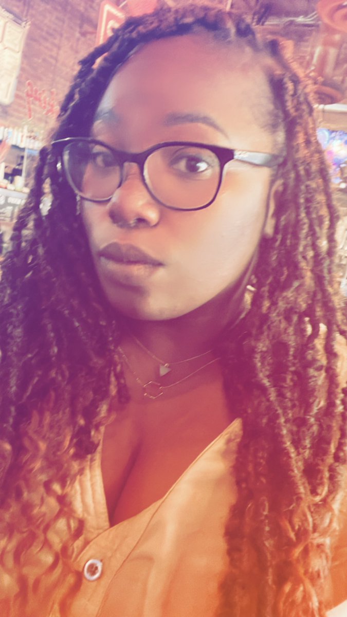 JaxMagenta's tweet photo. Phoenix did not disappoint with the food 😂 Next stop…MAUI 🌴🍍💖 #MauiBound #Peak2022 #NeighborhoodHopeDealer https://t.co/xBGeNUGZvy