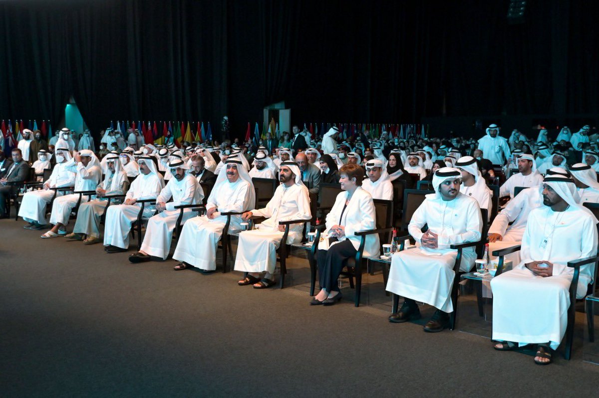 HHShkMohd's tweet photo. كما حضرت اليوم أيضاً جانباً من جلسة رئيسة صندوق النقد الدولي .. ضمان الاستقرار المالي الدولي هو ضمان لاستقرار العالم .. ولا بد من فصل جهود التكامل المالي الدولي عن الخلافات السياسية .. https://t.co/N4A1VjgISt
