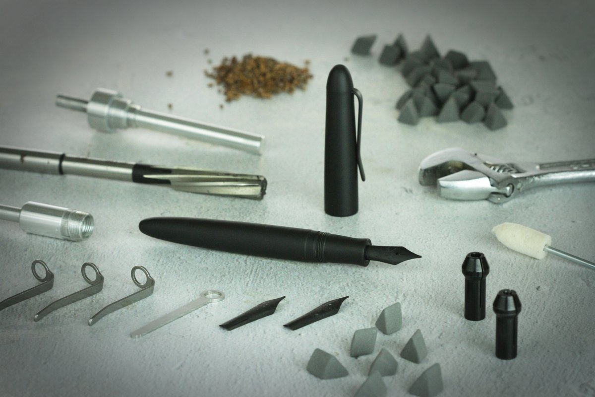 Just released: The Model-C Raven! Machined in our western PA workshop, the Raven boasts a stainless steel body with ultra durable polymer-ceramic matte black finish. Supplies are limited... tinyurl.com/2xutmxpt