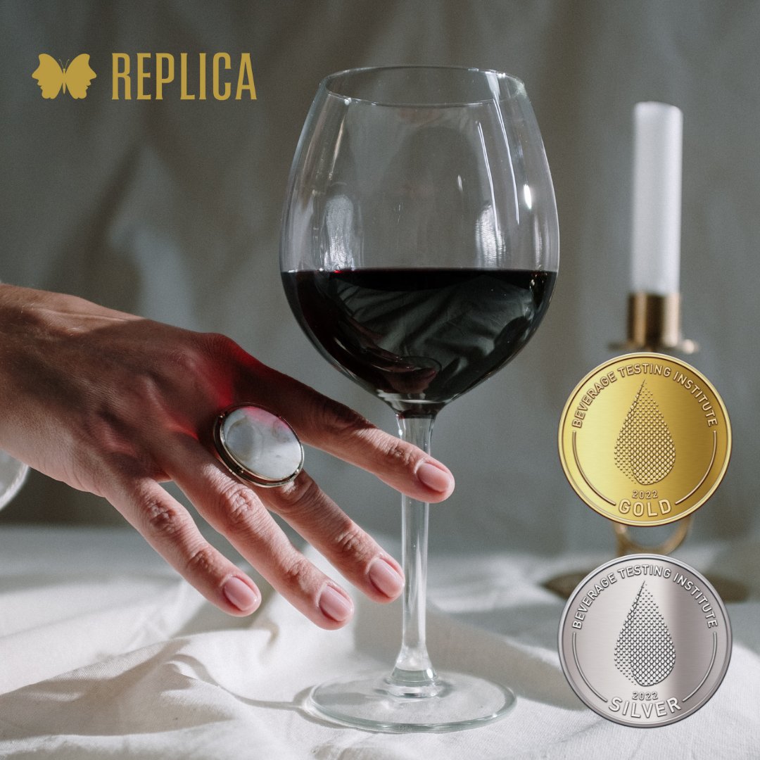 Replica Wine tweet media