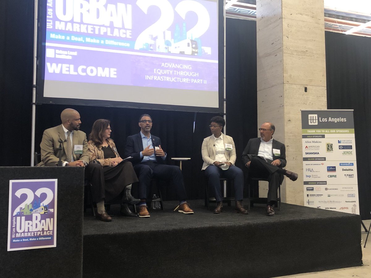mbanner_8's tweet photo. @UrbanLandInst @ulilosangeles Life in the big city #MakeADealMakeADifference You on board yet? https://t.co/ERZ7RAcTnZ