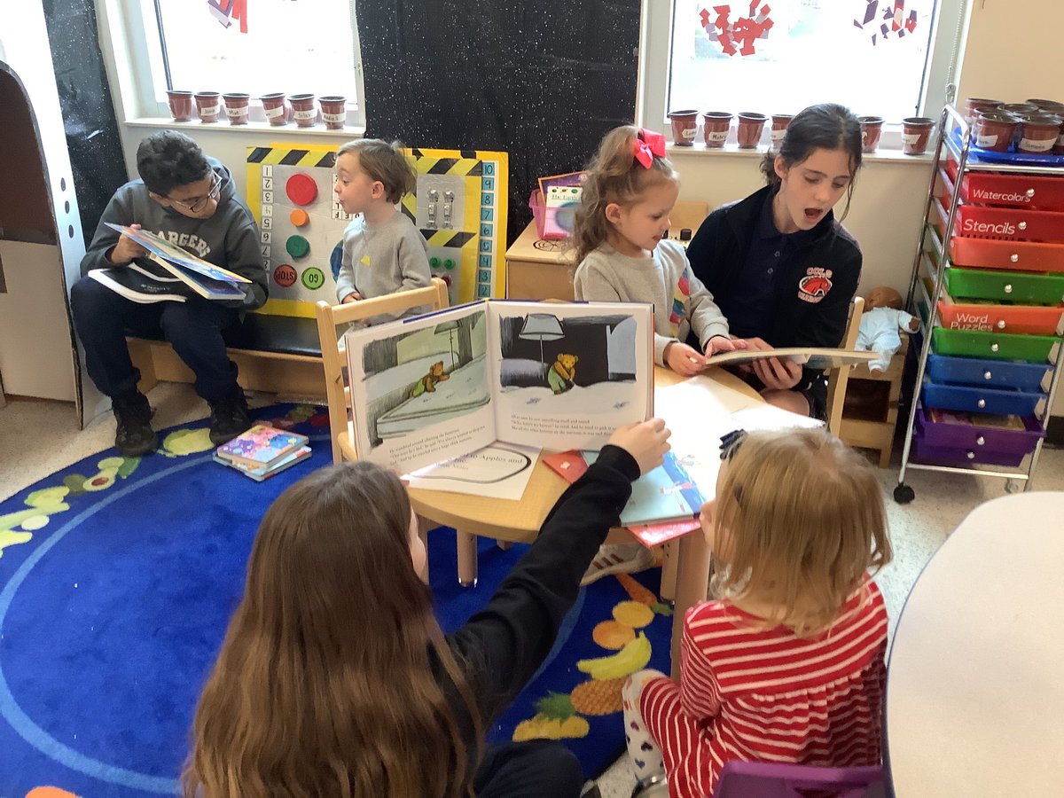 5th grade came to read their books to us, then read books we brought. <a href="/CCLSChargers/">CCLS - St. Louis</a> <a href="/CCLSKBrown/">Karen Brown</a>