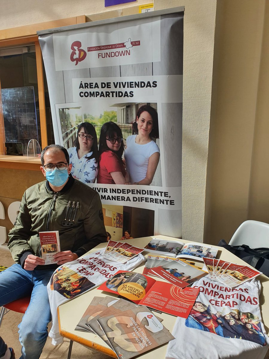 📢 Esta mañana hemos participado en el #MercadilloSolidario de <a href="/ADYVUMU/">Servicio Atención a la Diversidad y Voluntariado</a> dando a conocer nuestro programa de voluntariado y 🏡 viviendas compartidas

🔴 Si quieres ser #voluntario envía un email👇🏽

voluntariado@fundown.org

#inclusión
#autonomiapersonal
#sindromededown