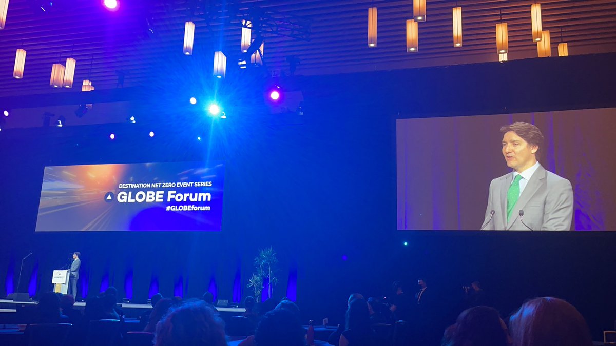 « L’action climatique et l’économie vont ensemble. Protecting the environment actually unlocks economic opportunity. » - <a href="/JustinTrudeau/">Justin Trudeau</a>  #GLOBEforum #NetZero #climatechange #Sustainability
