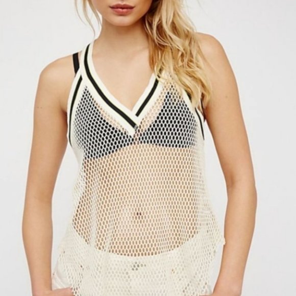 Panda_b3ar's tweet photo. So good I had to share! Check out all the items I'm loving on @Poshmarkapp #poshmark #fashion #style #shopmycloset #freepeople: https://t.co/HPH5ZrfDOo https://t.co/toWNUSm3G6