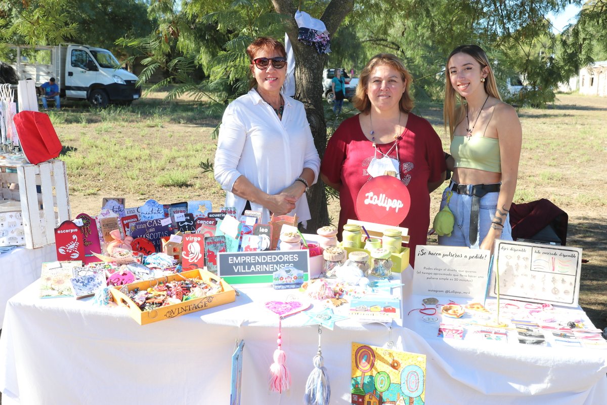 gobvillarino's tweet photo. 𝐅𝐄𝐑𝐈𝐀 𝐕𝐈𝐋𝐋𝐀𝐑𝐈𝐍𝐄𝐍𝐒𝐄 𝐄𝐍 𝐎𝐑𝐈𝐆𝐎𝐍𝐄 🎉
#IntegraciónSocioeconómica #MunicipiodeVillarino #TenienteOrigone https://t.co/73S2ayPgk9