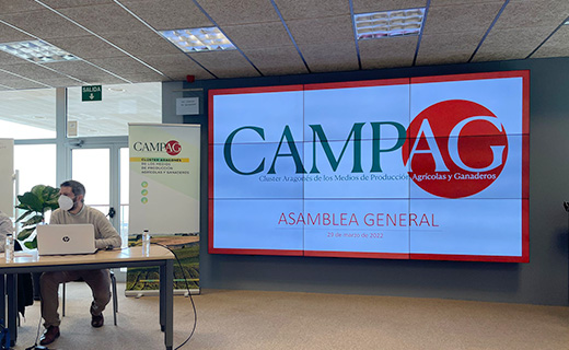 AGGROUPESPANA's tweet photo. Asistimos a la Asamblea del Clúster Aragonés de los Medios de Producción #Agrícolas y #Ganaderos, CAMPAG, celebrado, hoy, en @WALQAPT 

#maquinariaagricola
#agricultura
#ganaderia
#creamoshorizontes https://t.co/s8RI712KFi