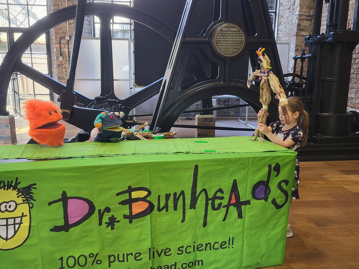 NatMiningMuseum's tweet photo. Great day @ Dr Bunhead's Rubbish Puppets! We made our own "Rubbish Puppets" out of recycled materials, learnt a lot & had fun! The film of our Puppet Adventures will be premiered at our next #ClimateBeacon event on Saturday! #Midlothian #ClimateNeedsCulture #COP26 @CCScotland https://t.co/UoDkXWF2hz
