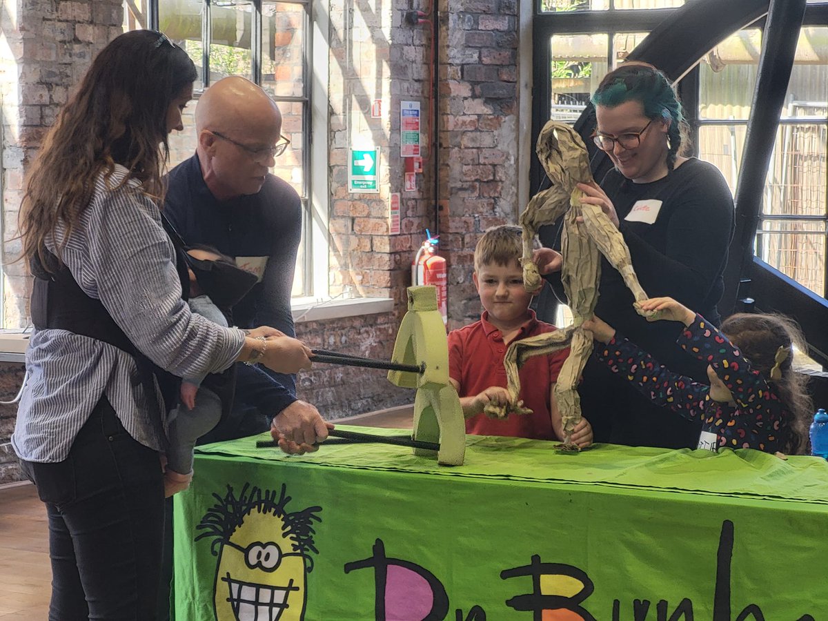 NatMiningMuseum's tweet photo. Great day @ Dr Bunhead's Rubbish Puppets! We made our own "Rubbish Puppets" out of recycled materials, learnt a lot & had fun! The film of our Puppet Adventures will be premiered at our next #ClimateBeacon event on Saturday! #Midlothian #ClimateNeedsCulture #COP26 @CCScotland https://t.co/UoDkXWF2hz