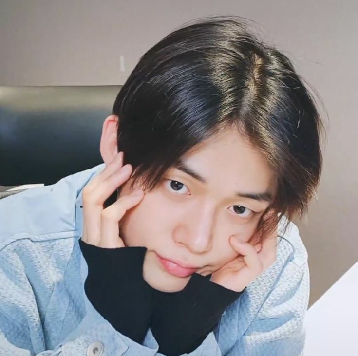 sooberr1es's tweet photo. a yeonjun thread that will make you question your sanity : https://t.co/fE50hmUx6T