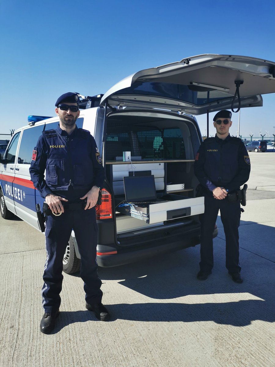 POLIZEI Burgenland tweet media