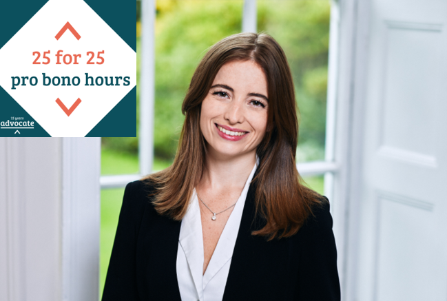 45GRAYSINNSQ's tweet photo. Congratulations to Charlotte Crocombe for completing the 25 for 25 Challenge with @WeAreAdvocate 

Charlotte more than doubled the target of this Challenge by completing 55 hours of pro bono work - This is an amazing achievement!

#probono #25for25challenge #accesstojustice https://t.co/Tjy7c3tR5o