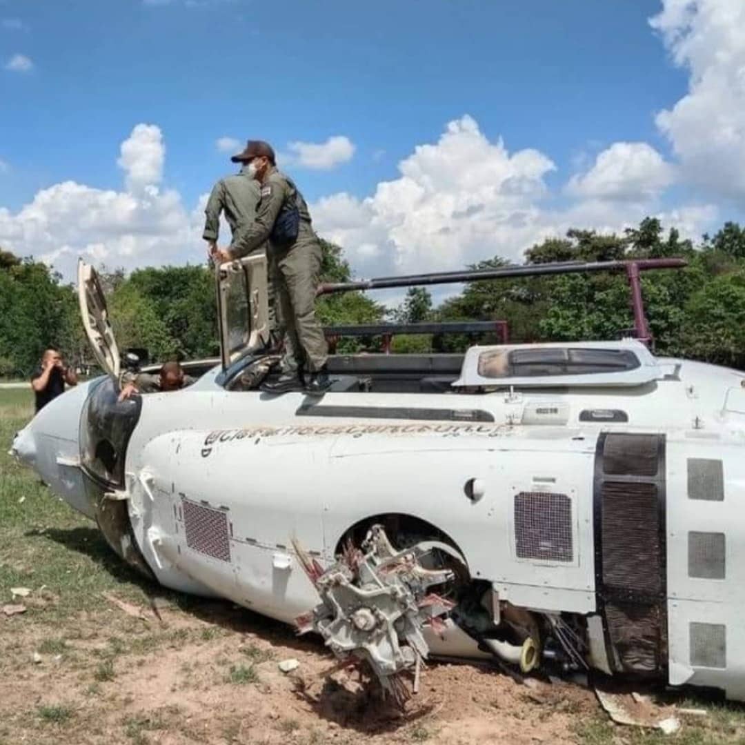 RT @realstevekaposi: Helicopter crash in #Thailand

#ThailandWatch #ThailandNews #SteveKThailand https://t.co/rRhp5Vd6g7